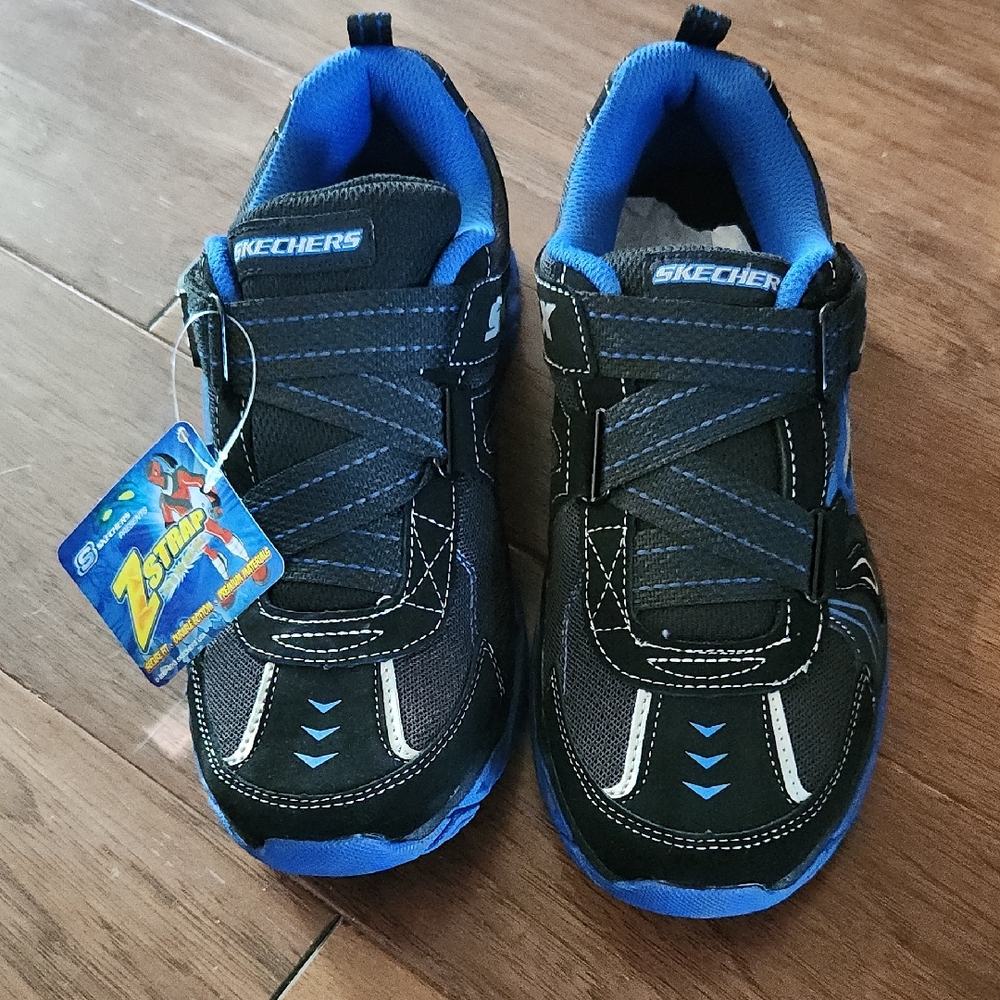 New In Box Boy's Skechers Black & Blue Sneakers w/Hook & Loop Straps, Size 5